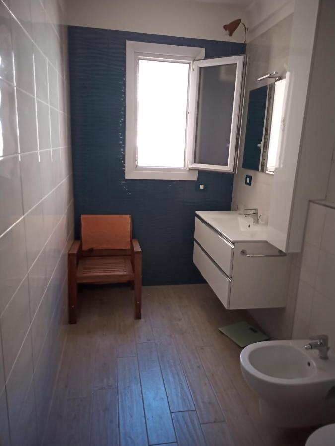 Grand F2 60Mq Centre Antibes, Proche Plages, Commerces, 2 Balcons, Parking, Train, Bus, Deco Vintage, Pet Friendly, Ideal Famille Ou 1-2 Couples Dış mekan fotoğraf