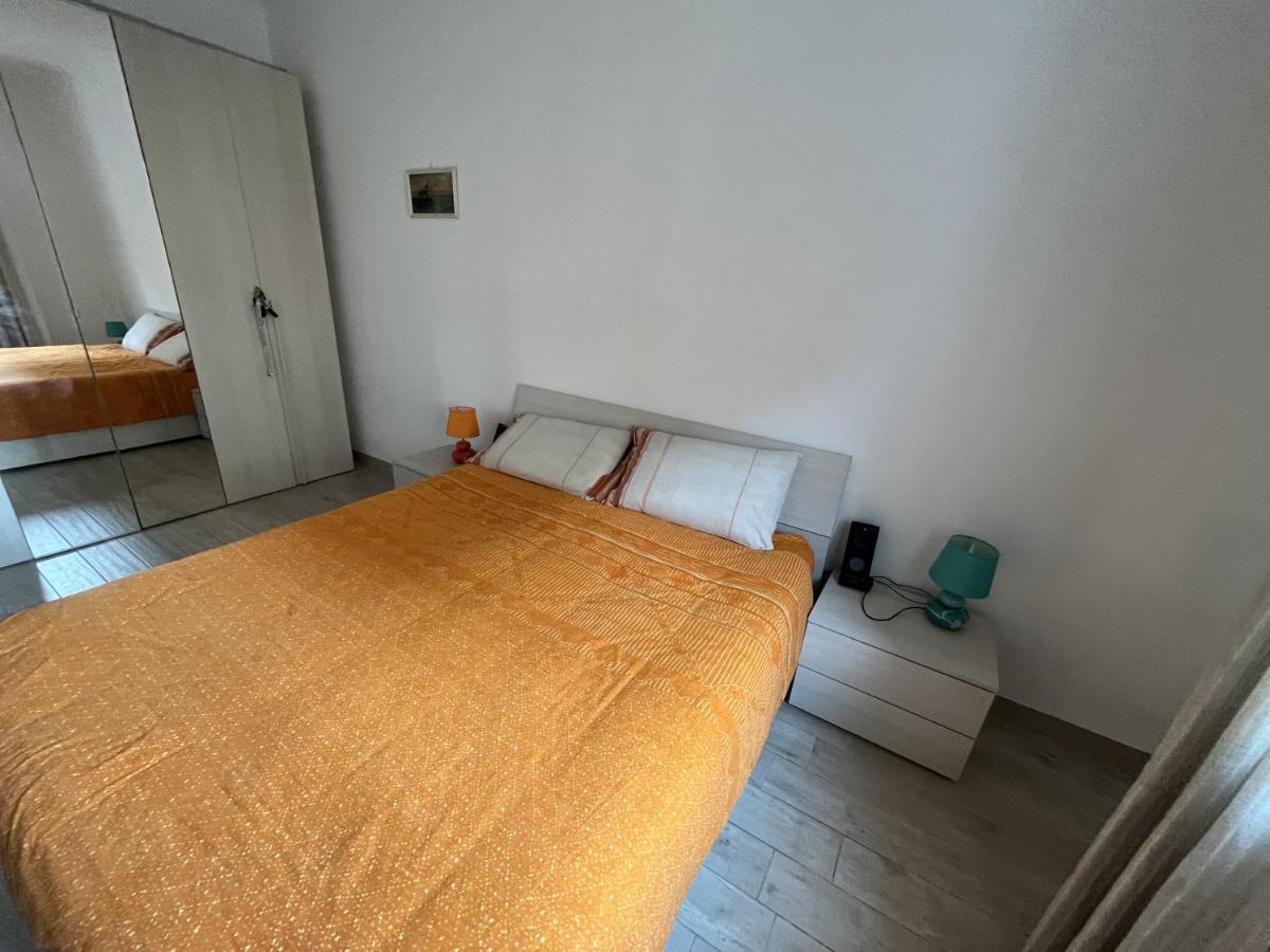 Grand F2 60Mq Centre Antibes, Proche Plages, Commerces, 2 Balcons, Parking, Train, Bus, Deco Vintage, Pet Friendly, Ideal Famille Ou 1-2 Couples Dış mekan fotoğraf