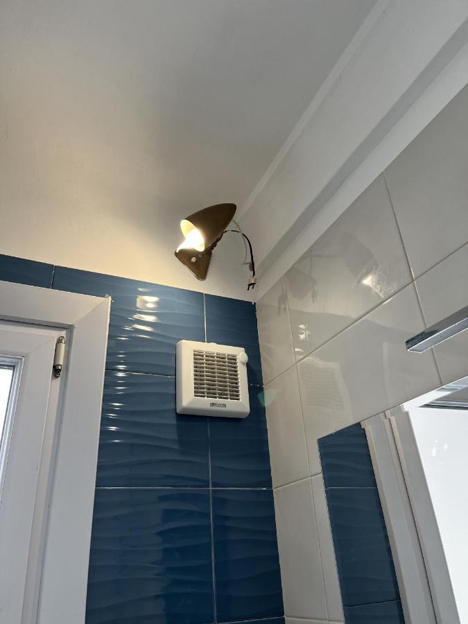 Grand F2 60Mq Centre Antibes, Proche Plages, Commerces, 2 Balcons, Parking, Train, Bus, Deco Vintage, Pet Friendly, Ideal Famille Ou 1-2 Couples Dış mekan fotoğraf