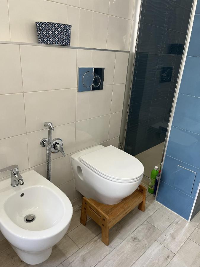 Grand F2 60Mq Centre Antibes, Proche Plages, Commerces, 2 Balcons, Parking, Train, Bus, Deco Vintage, Pet Friendly, Ideal Famille Ou 1-2 Couples Dış mekan fotoğraf